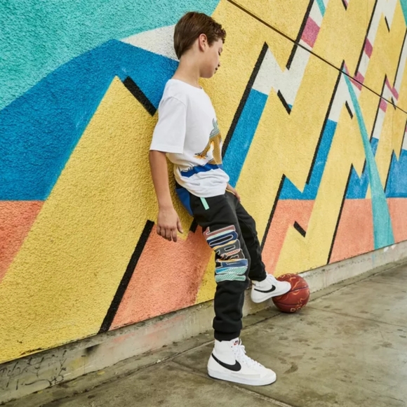 Boys Nike Kids' Grade School Blazer Mid '77 Shoes Size 5.5 Youth - Picture 3 of 10